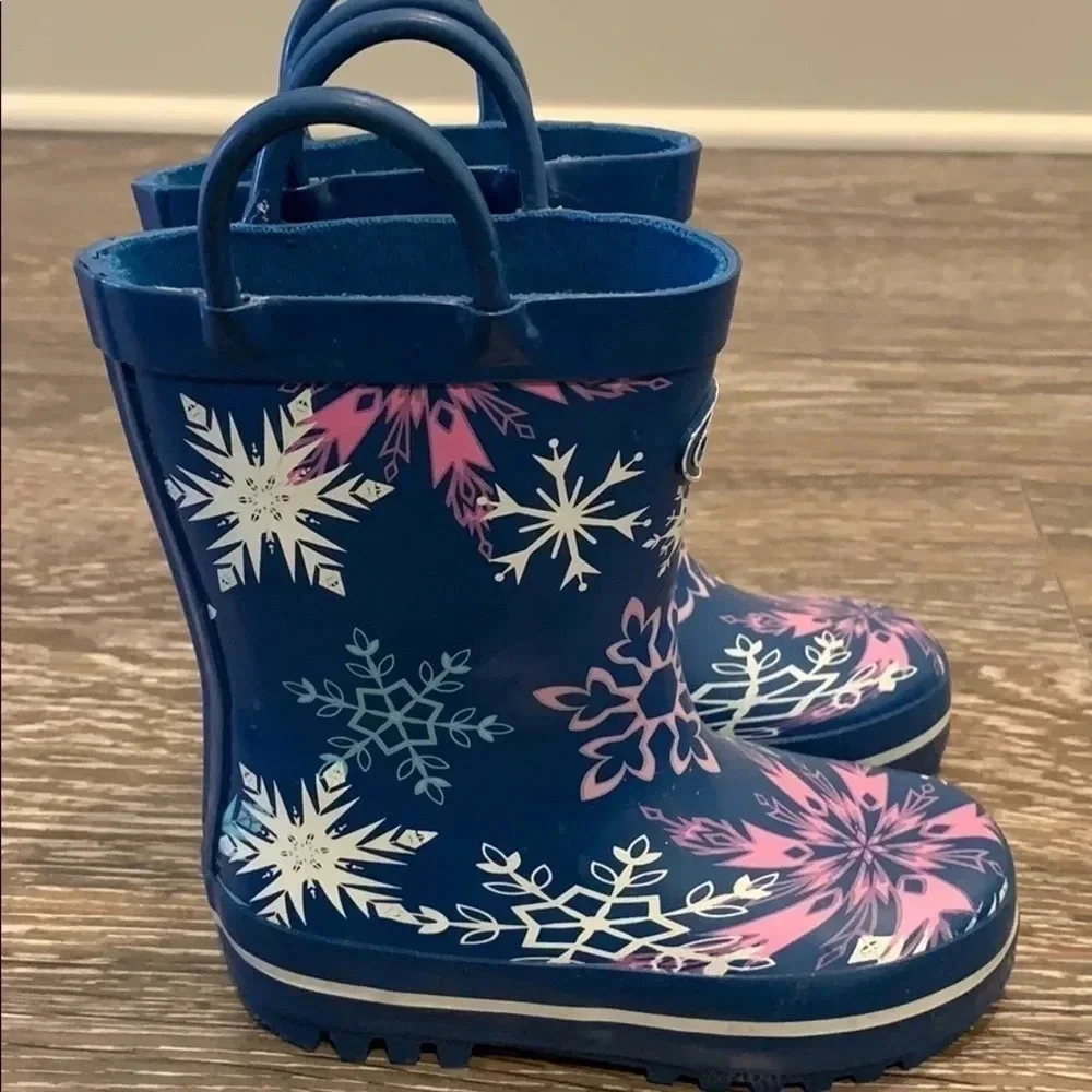 Outee Snowflake Rubber Rain Boots *NWOT*